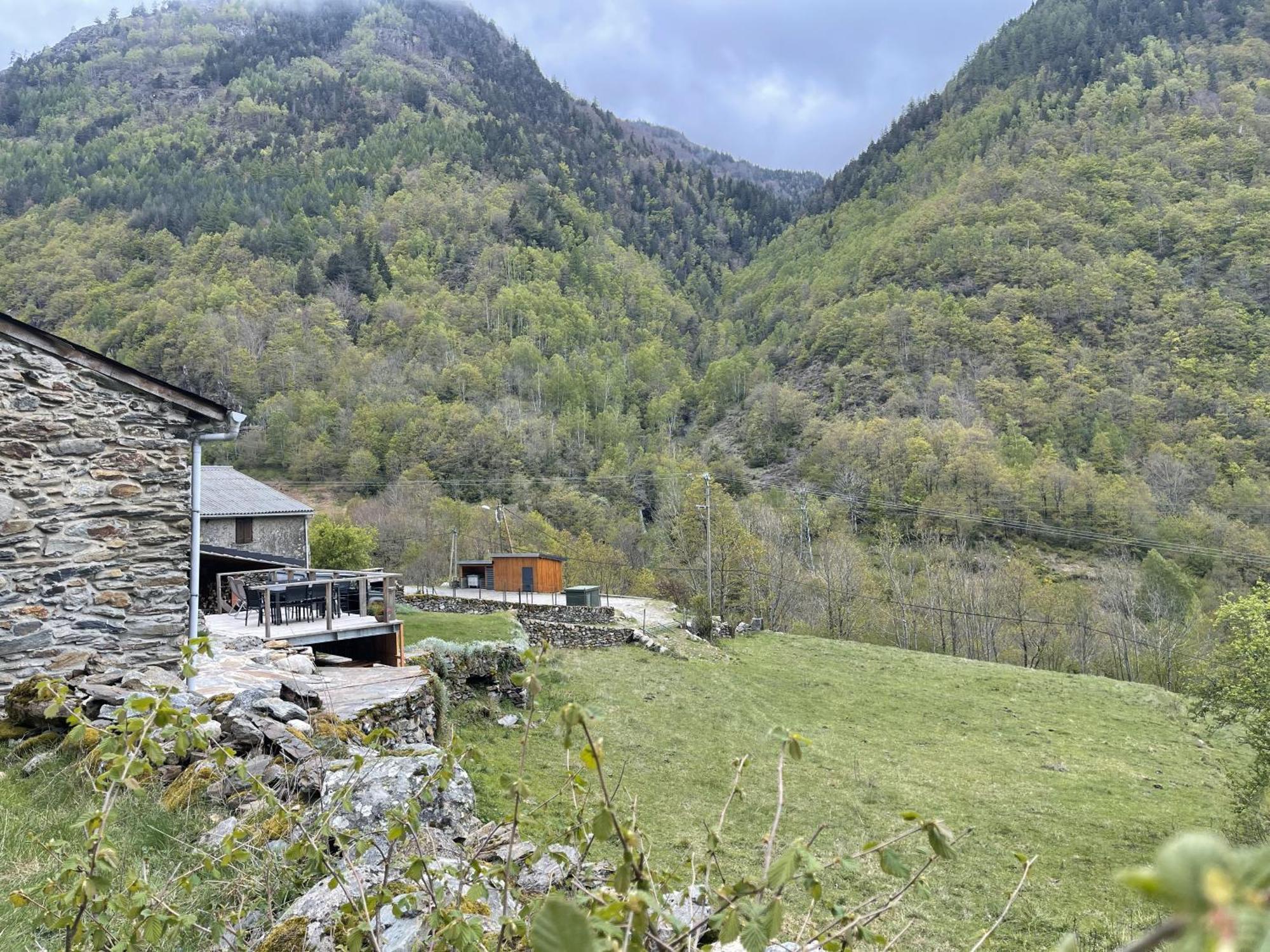 Grange Renovee, Pyrenees Ariegeoises, Gite Haute Ariege オザ エクステリア 写真